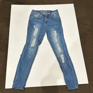 Wallflower | skinny jeans